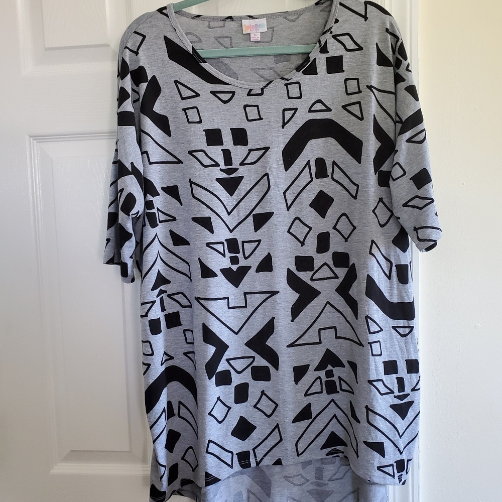 Lularoe Irma Top...Medium...New Without Tags
